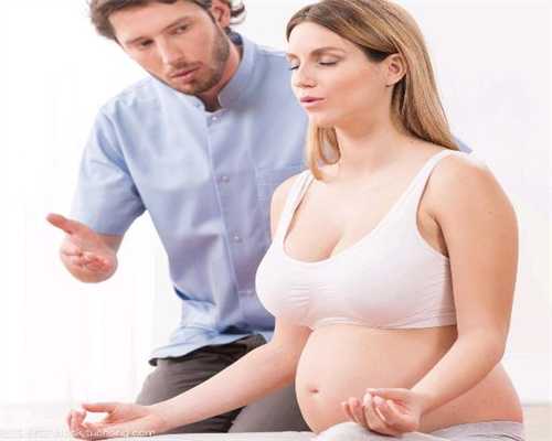 孕期教准妈妈的预防妊娠纹的方法